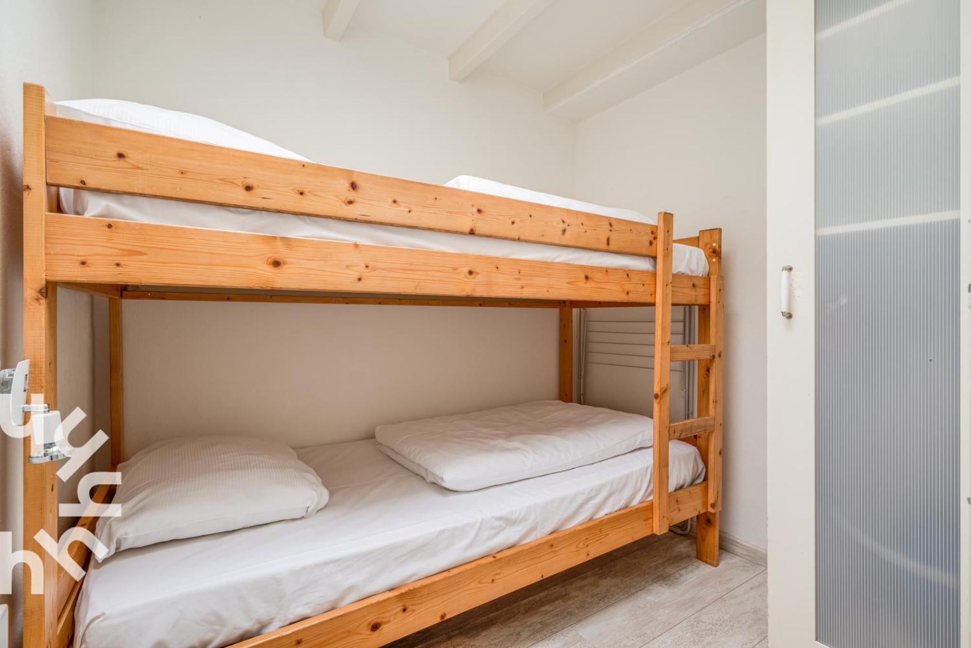 Fijne Vakantiewoning In Domburg Op Loopafstand Strand En Centrum Met Parkeerplaats Екстериор снимка